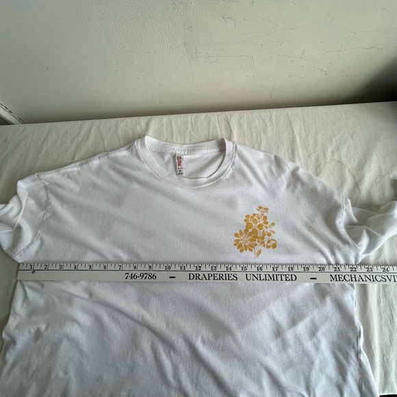 Zuni Sportswear Cropped Floral Good Vibes Only T-Shirt Tee - Picture 10 of 12